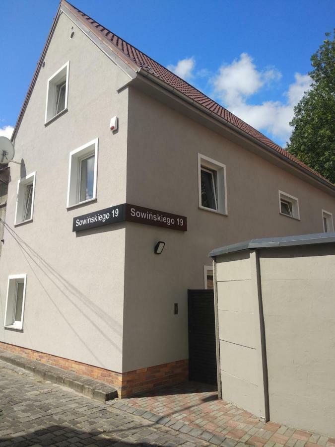 Apartamenty Centrum Park Sowinskiego 19 زيلونا غورا المظهر الخارجي الصورة