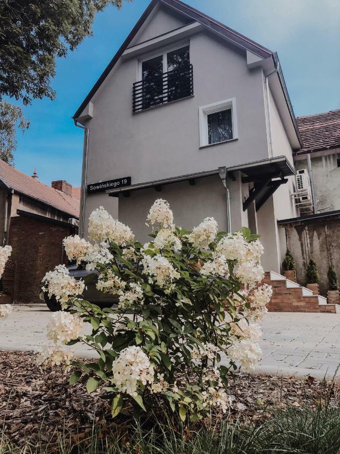 Apartamenty Centrum Park Sowinskiego 19 زيلونا غورا المظهر الخارجي الصورة